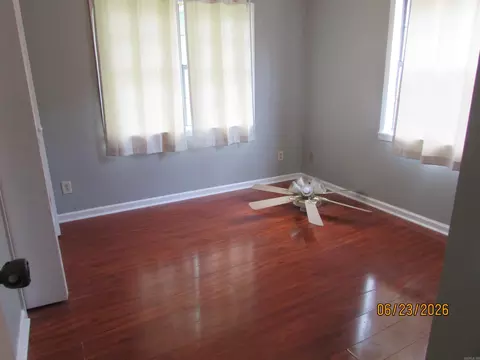 Bedroom - 406 N Cherry, Beebe, AR 72012 photo 2 of 3