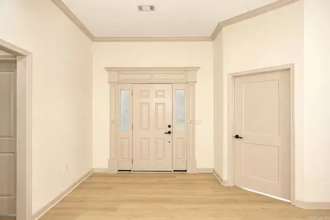 Entry Way - 357 Regal Oaks, White Hall, AR 71602 photo 1 of 1