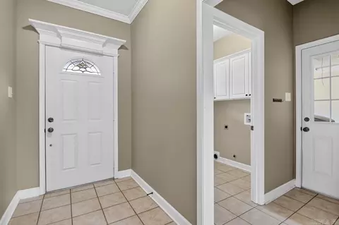 Entry Way - 13601 Dynasty Dr, Alexander, AR 72002 photo 2 of 2