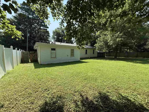 Exterior - 852 Circle Dr, Piggott, AR 72454 photo 8 of 8