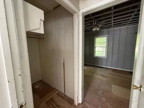 Entry Way - 852 Circle Dr, Piggott, AR 72454 photo 1 of 7