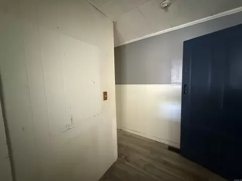 Entry Way - 852 Circle Dr, Piggott, AR 72454 photo 7 of 7