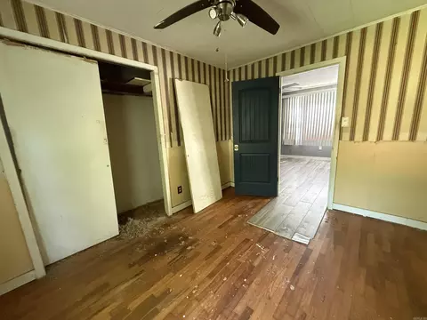 Bedroom - 852 Circle Dr, Piggott, AR 72454 photo 9 of 11