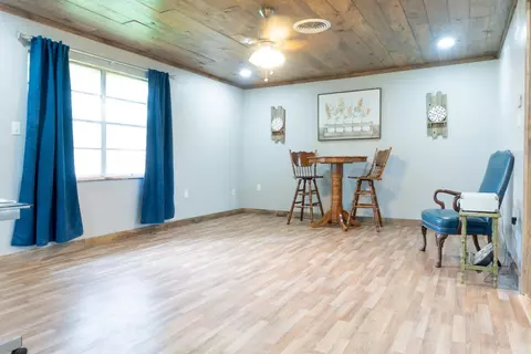 Living - 904 W College, Beebe, AR 72012 photo 1 of 1