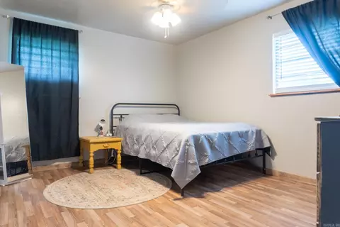 Bedroom - 904 W College, Beebe, AR 72012 photo 1 of 7
