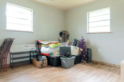 Bedroom - 904 W College, Beebe, AR 72012 photo 4 of 7