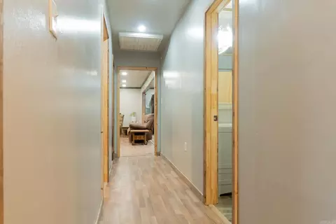 Entry Way - 904 W College, Beebe, AR 72012 photo 1 of 1