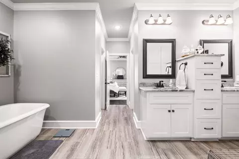 Entry Way - 1510 Winterbrook Dr, Conway, AR 72034 photo 6 of 6