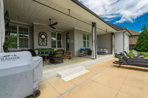 Exterior - 1510 Winterbrook Dr, Conway, AR 72034 photo 11 of 12