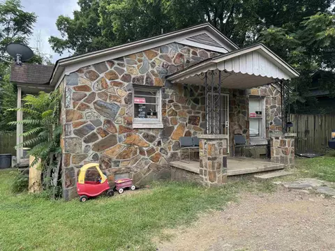 2118 W 18th St, North Little Rock, AR 72114