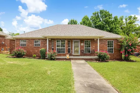 607 Dakota St, Cabot, AR 72023