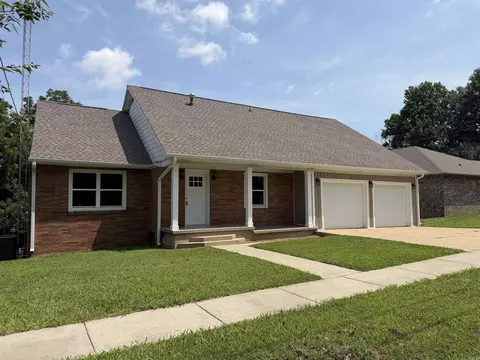 605 W Highland, Paragould, AR 72450