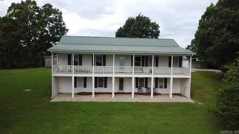2032 400 Mc Rd, Yellville, AR 72687