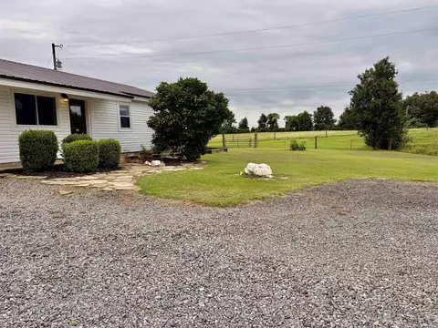 Exterior - 1861 Ferguson Ln, Lonoke, AR 72086 photo 3 of 8