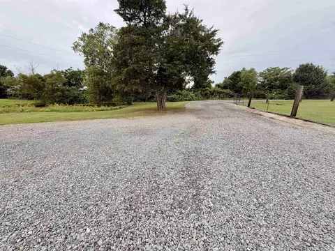 Exterior - 1861 Ferguson Ln, Lonoke, AR 72086 photo 5 of 8
