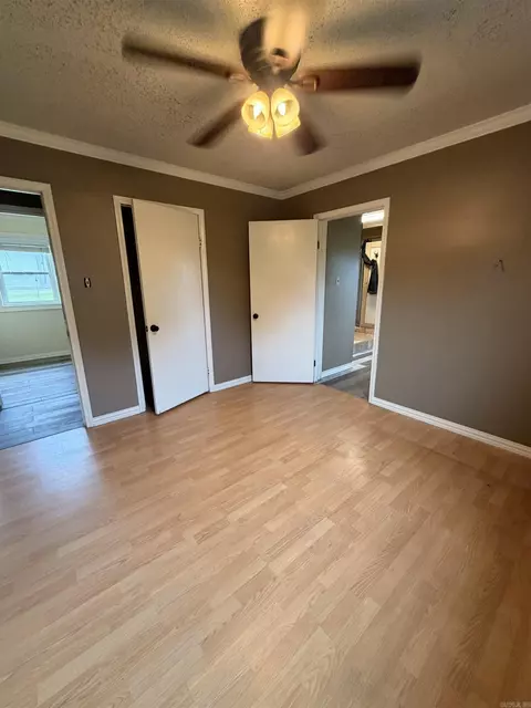 Bedroom - 1861 Ferguson Ln, Lonoke, AR 72086 photo 4 of 5