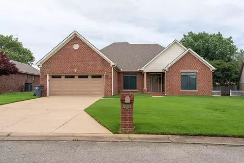 2308 Cattail Rd, Searcy, AR 72143