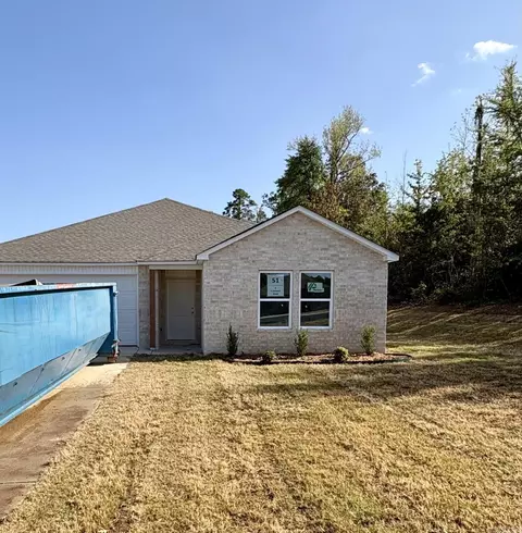 104 E Concord Rd, Mayflower, AR 72106