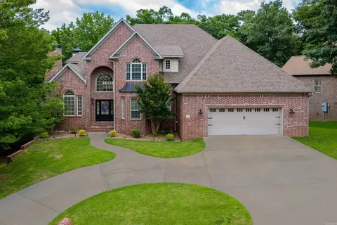 11 Windrush Pt, Little Rock, AR 72211