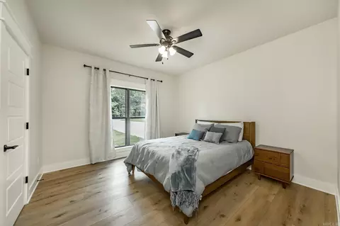 Bedroom - 79 Hawks Cir, Edgemont, AR 72044 photo 4 of 6