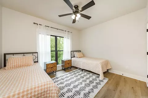 Bedroom - 79 Hawks Cir, Edgemont, AR 72044 photo 5 of 6