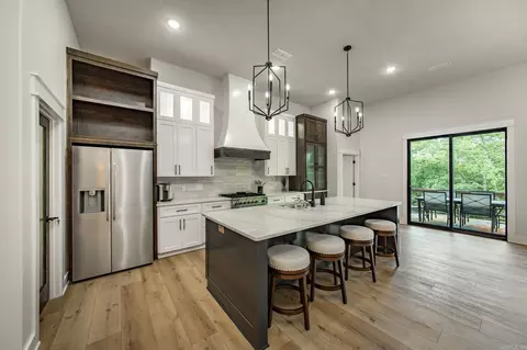 Kitchen - 79 Hawks Cir, Edgemont, AR 72044 photo 1 of 4