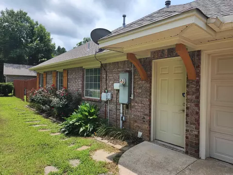 Exterior - 2501 Durango Dr, Benton, AR 72019 photo 3 of 11