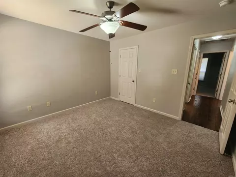 Bedroom - 2501 Durango Dr, Benton, AR 72019 photo 7 of 7