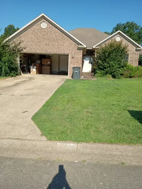 1405 Sydney, Searcy, AR 72143