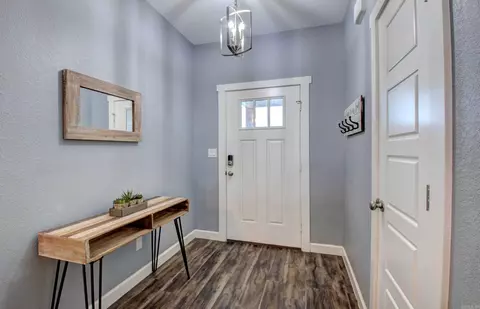 Entry Way - 2917 Gillis Dr, Benton, AR 72015 photo 1 of 2