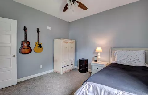 Bedroom - 2917 Gillis Dr, Benton, AR 72015 photo 2 of 14