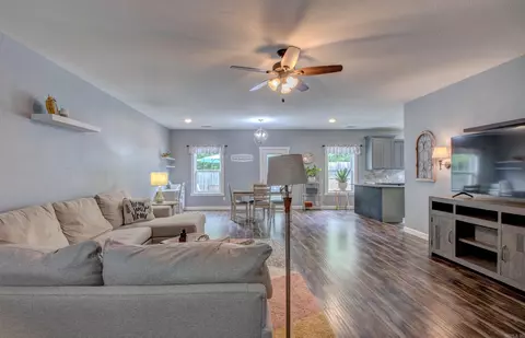 Entry Way - 2917 Gillis Dr, Benton, AR 72015 photo 2 of 2