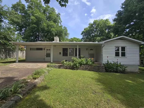 605 E 4th St, Mountain Home, AR 72653