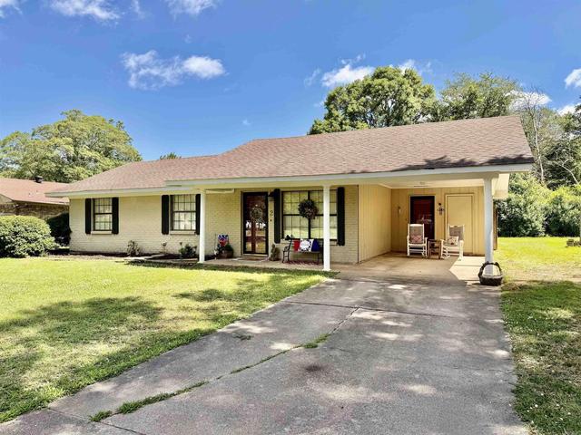 2 Paul, Mcgehee, AR 71654