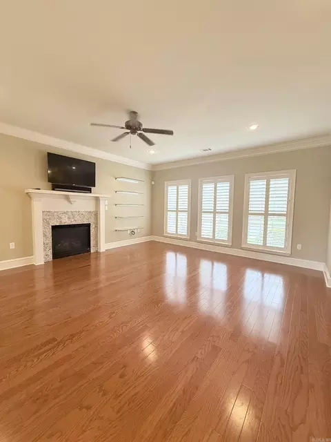Living - 3035 Robert Ott Cir, Conway, AR 72034 photo 1 of 4