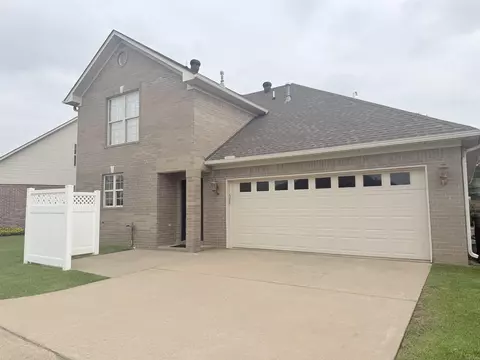 Exterior - 3035 Robert Ott Cir, Conway, AR 72034 photo 2 of 3