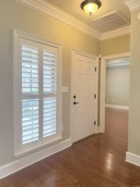 Entry Way - 3035 Robert Ott Cir, Conway, AR 72034 photo 2 of 4