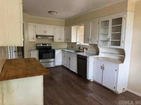 Kitchen - 504 Fullerton St, Warren, AR 71671 photo 1 of 1