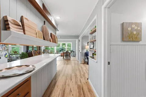 Entry Way - 4268 Highway 330, Clinton, AR 72031 photo 2 of 2