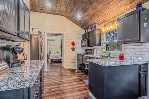 Kitchen - 14 Tiny Town Dr, Cabot, AR 72023 photo 2 of 3