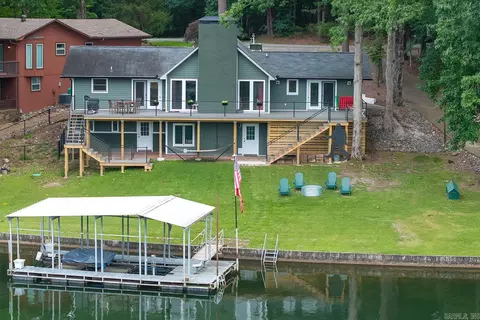 7 Llana Ln, Hot Springs Village, AR 71909