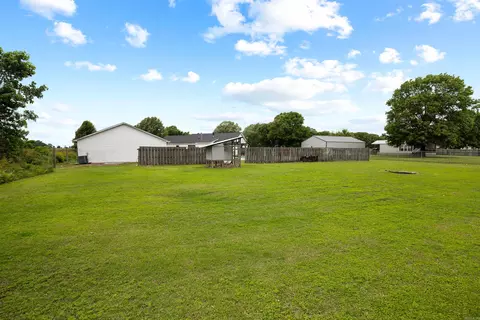 Exterior - 13298 Dixie Ln, Trumann, AR 72472 photo 8 of 9