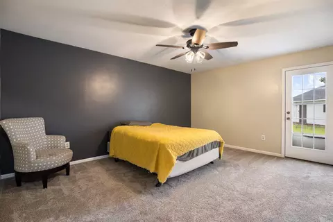 Bedroom - 13298 Dixie Ln, Trumann, AR 72472 photo 1 of 4