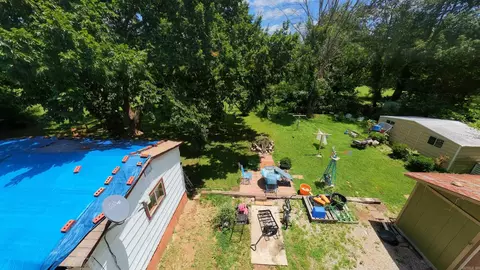 Exterior - 425 Monroe St, Thayer, MO 65791 photo 7 of 12