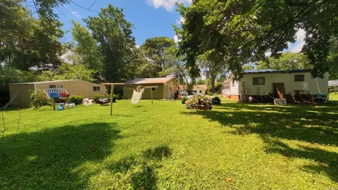 Exterior - 425 Monroe St, Thayer, MO 65791 photo 11 of 12