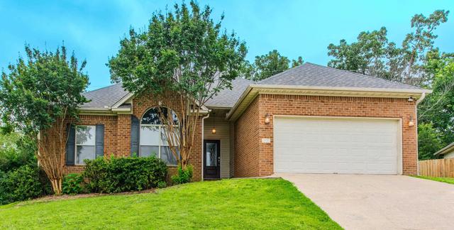 1816 Windridge Ct, Sherwood, AR 72120