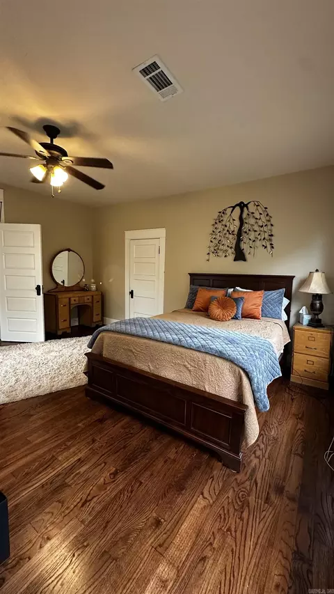 Bedroom - 312 W Pine St, Warren, AR 71671 photo 1 of 6