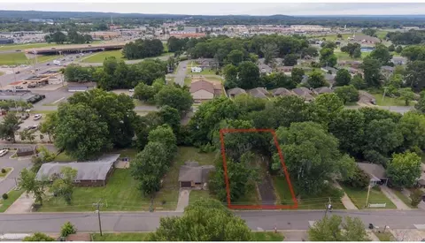 720 2nd Ave, Conway, AR 72032 photo 3