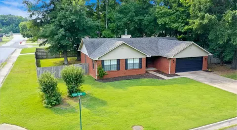 44 Bent Tree Dr, Cabot, AR 72023