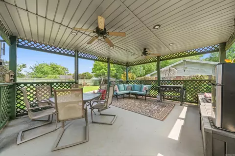Exterior - 204 Isbell St, Horatio, AR 71842 photo 7 of 16